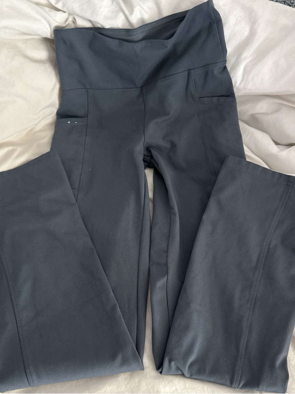 Marika High-Waist Leggings in Charcoal